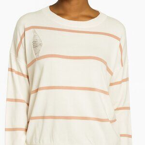POL Clothing Distressed NWOT Striped Crew Neck Long Sleeve Sweater sz small